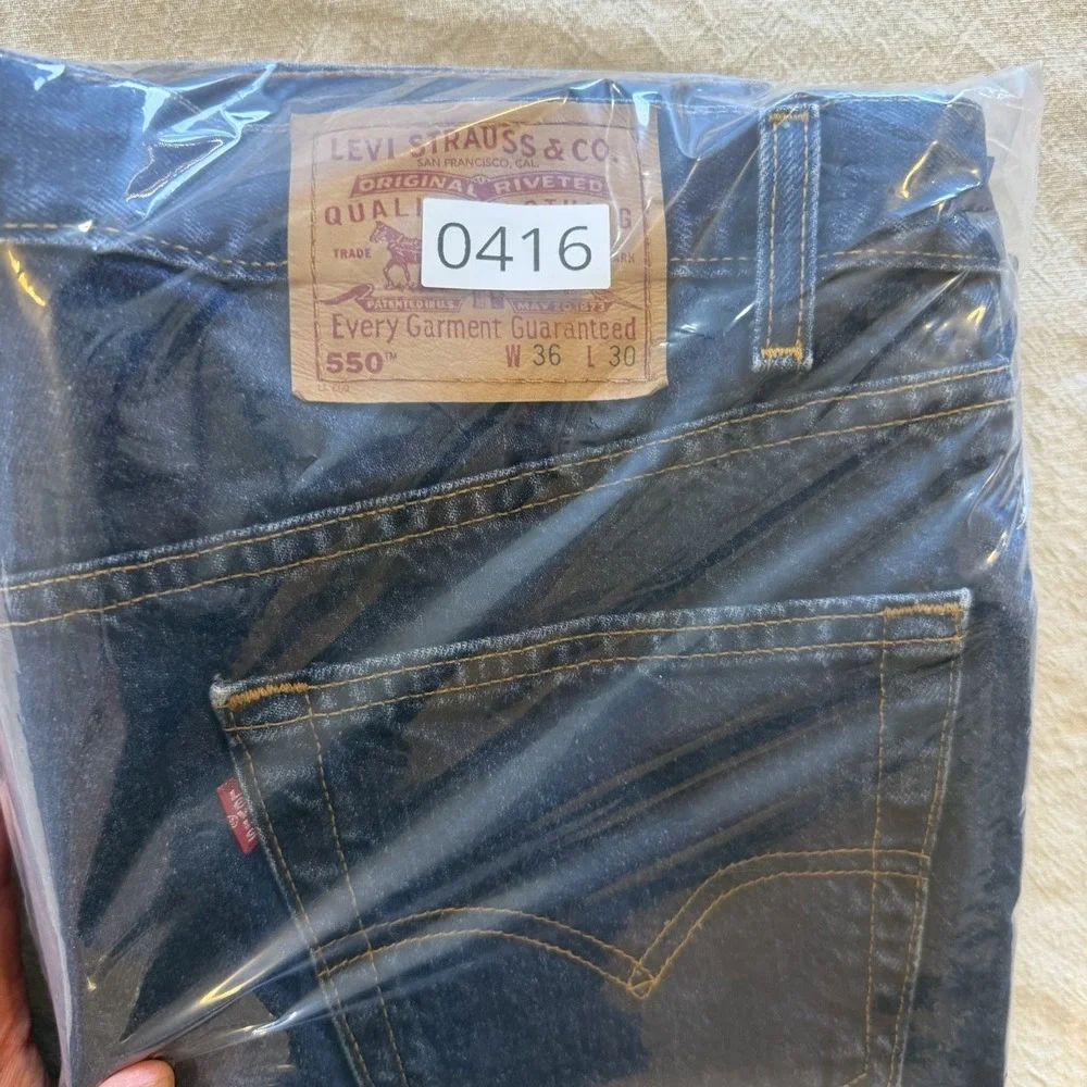 Vintage Levis 550 Jeans Mens 36x30 Blue Denim Relaxed Fit Tapered Made USA 90s